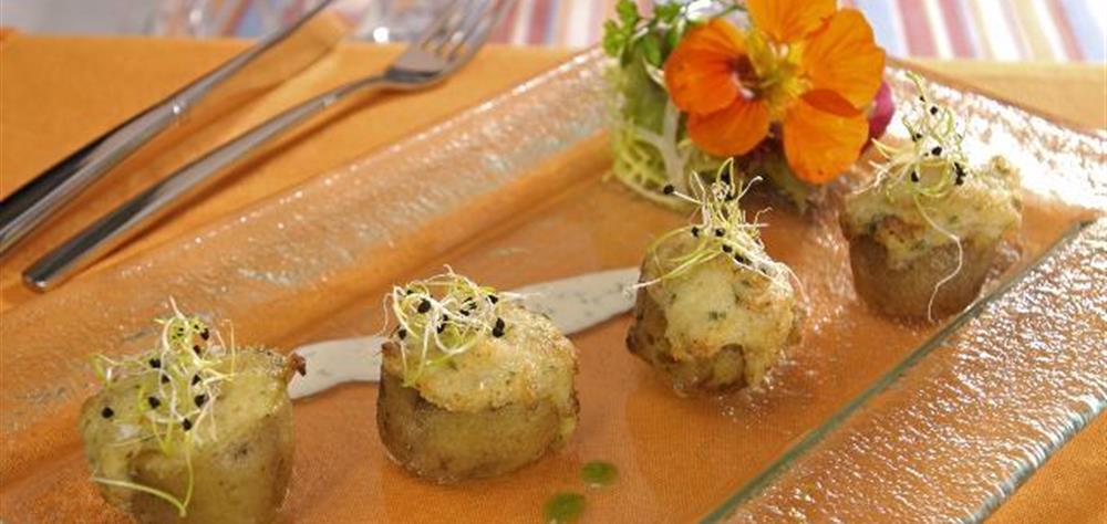 Muscheln im Kartofeln - Hotel Restaurant Belle-Vue
